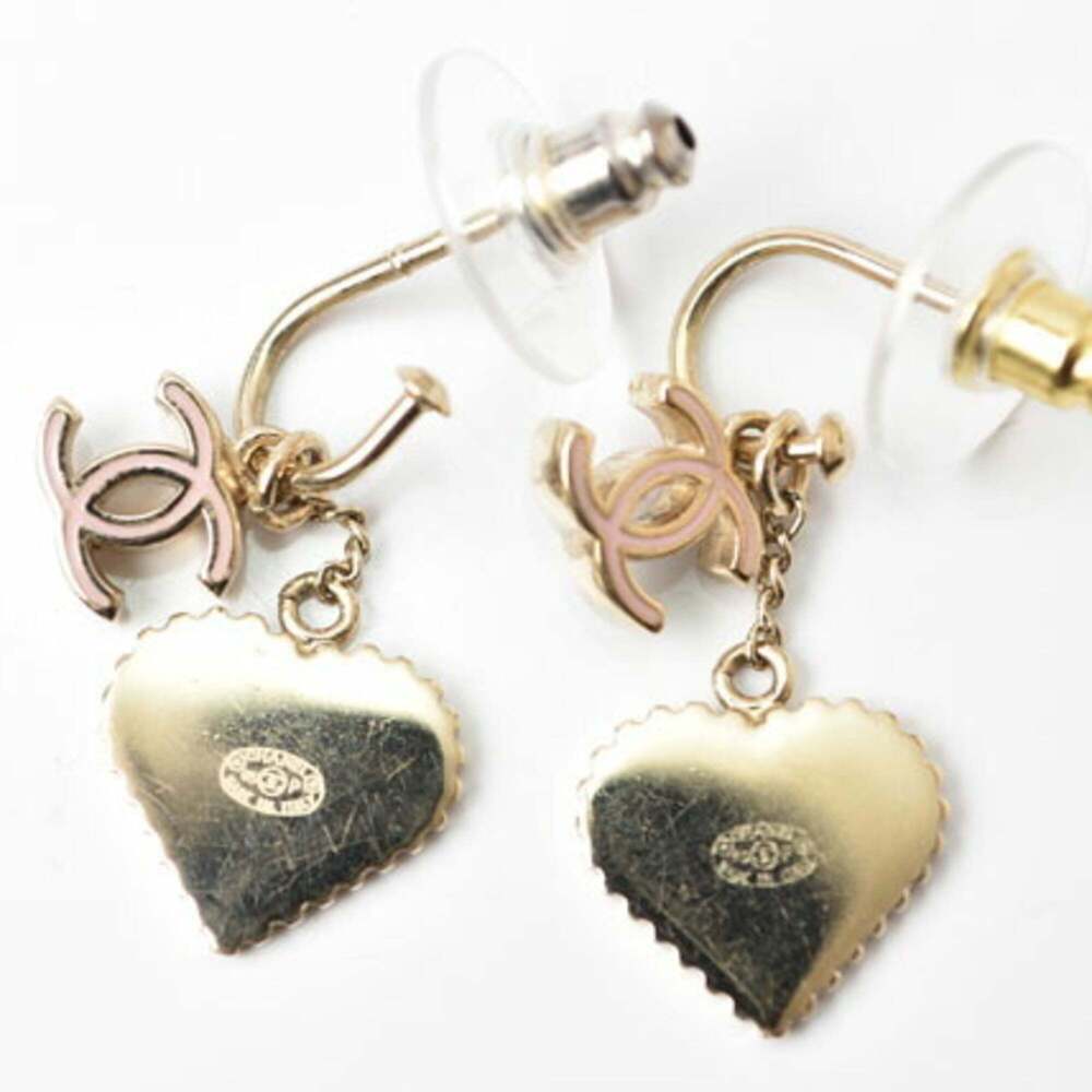 CHANEL Authentic Pink Heart Earrings - Picture 5 of 6